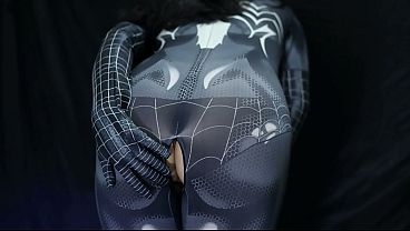 Cewek Montok Berpantat Bahenol Cosplay Spiderman Digoyang Tukang Becak