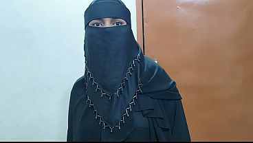 Ibu Guru India Istri Cantik Berhijab Lagi Ngewe Habis-habisan Di Video Rumahku.