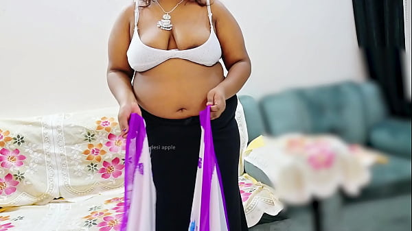 Bidadari Saree India Yang Menggoda