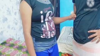 Sali Ngegas Masukin Kontol Jija Ke Dalam Memeknya Yang Montok Dan Basah