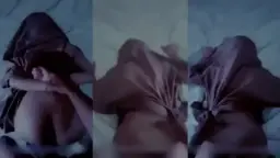 Tante Hijab Nungging Gaya Doggy, Viral Bikin Ngilu.