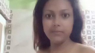 Video Mandi Seksi Cewek Desi Panas Bikin Makin Greget