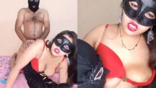 Wanita Montok Lagi Ngocok Kontol Desi Di Live Cam Dewasa