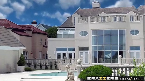 Nonton Brazzers – Pantat Gede Doi Suka Yang Besar, Dua Kontol Masuk Sekaligus…satu Di Memek Satu Di Dubur, Dibintangi Angelina Valentin