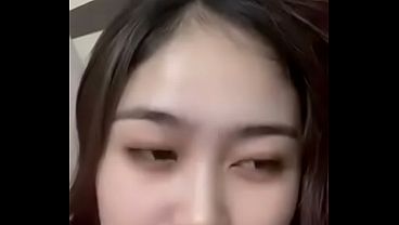 Cewek Indonesia Live, Goyangannya Bikin Nafsu Naik, Siap-siap Lihat Aksi Hot Yang Bikin Otak Loe Gelap.