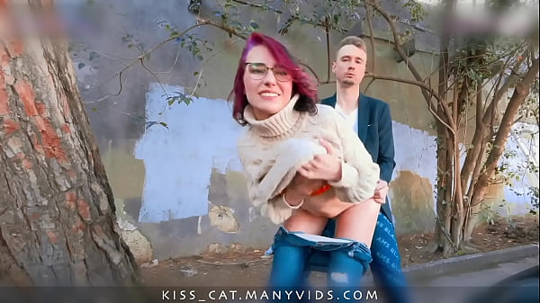 Kisscat Sarapan Cinta Sosis – Agen Umum Jemput Pelajar Rusia Buat Ngewe Di Luar