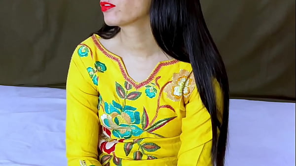 Ibu Tiri Lagi Digodain Sama Anak Tiri, Suami Di Luar Nggak Tahu Apa-apa