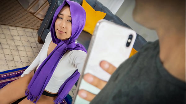 Cewek Hijab Ajak Pacarnya Ke Ranjang, Berontak Paling Mesum!