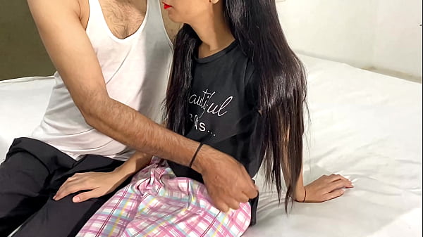 Desi Desa Cewek Memek Sempit Kontol Gede Om-om Video Ngentot Panas
