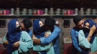 Cewek Di Karachi, Bokepnya Diremas Kakak Di Belakang Orang Tua