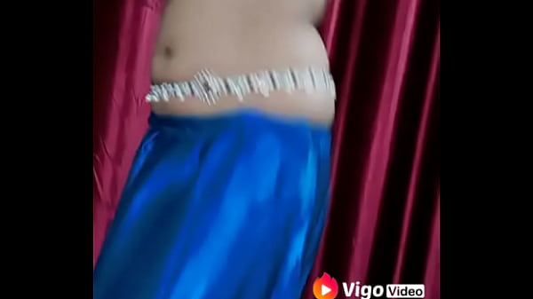 Vigo Cewek India, Goyangannya Bikin Makin Pengen