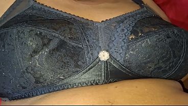 Ibu-ibu Asia Seksi Bikin Nggak Tahan, Siapa Yang Nggak Ngiler Lihat Dia?