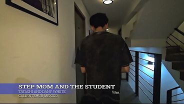 Ibu Tiri Lagi Ngajarin Murid, Panasnya Bikin Makin Greget.