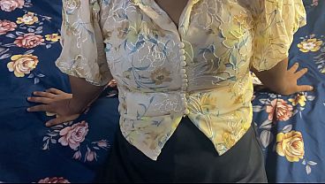 Nagma Bhabhi Digebah Pas Musim Hujan, Suara Hindi, Video Porno Xxx Baru Yang Bikin Muncrat.